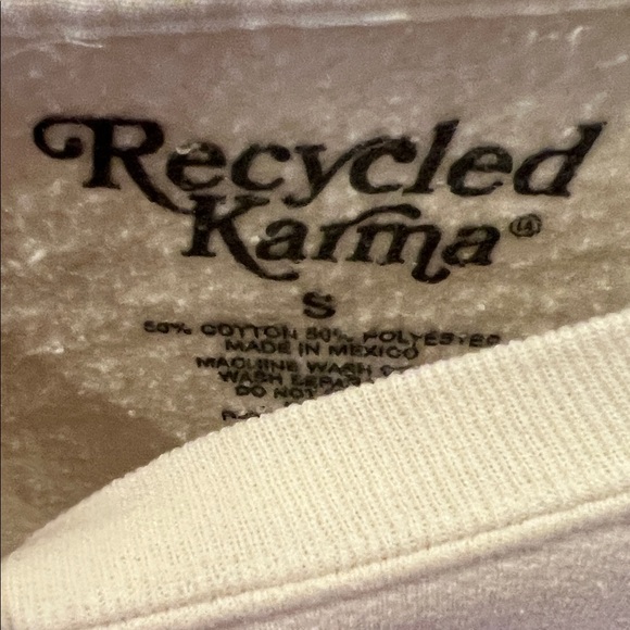 Recycled Kharma Wild Thing Cream Cozy Sweatshirt oversized small - Picture 2 of 3